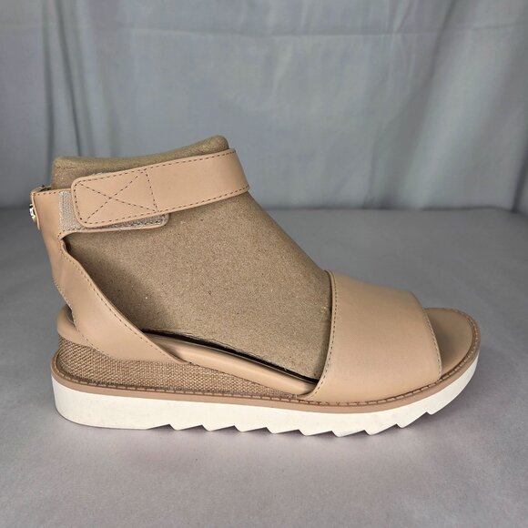 Giani Bernini Women's Constancia Ankle Strap Wedge Sandals - Picture 3 of 7